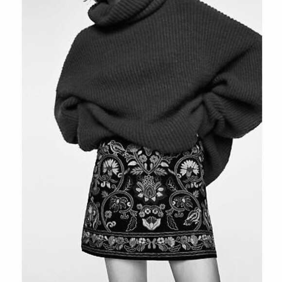 Zara Aztec Embroidered Mini Skirt - Picture 2 of 5